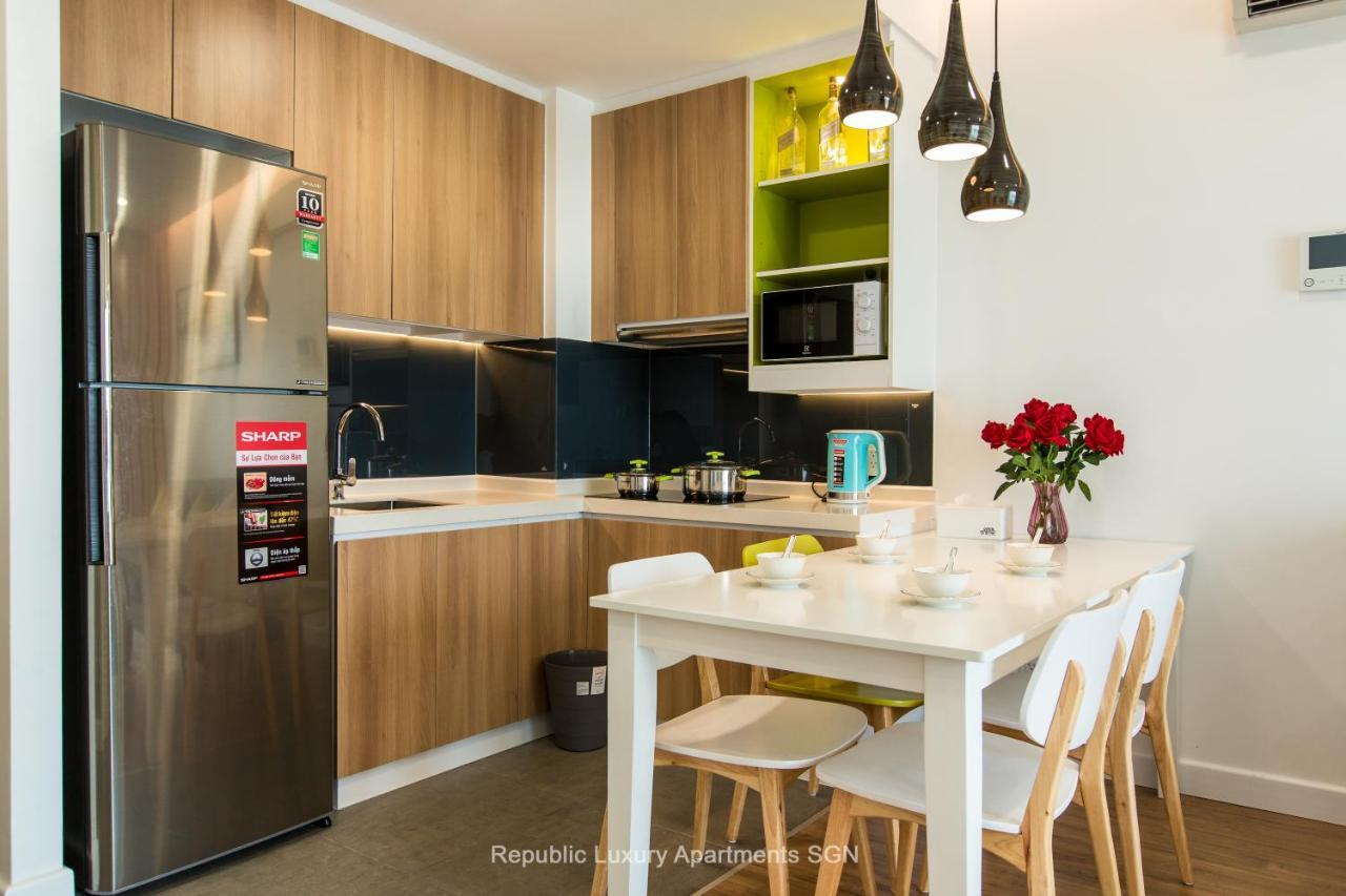 Republic Suites Thành Pho Ho Chí Minh Esterno foto