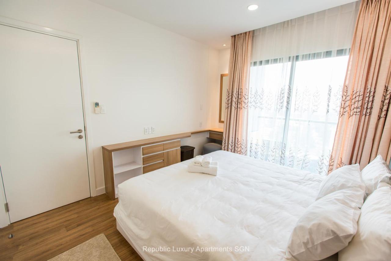 Republic Suites Thành Pho Ho Chí Minh Esterno foto